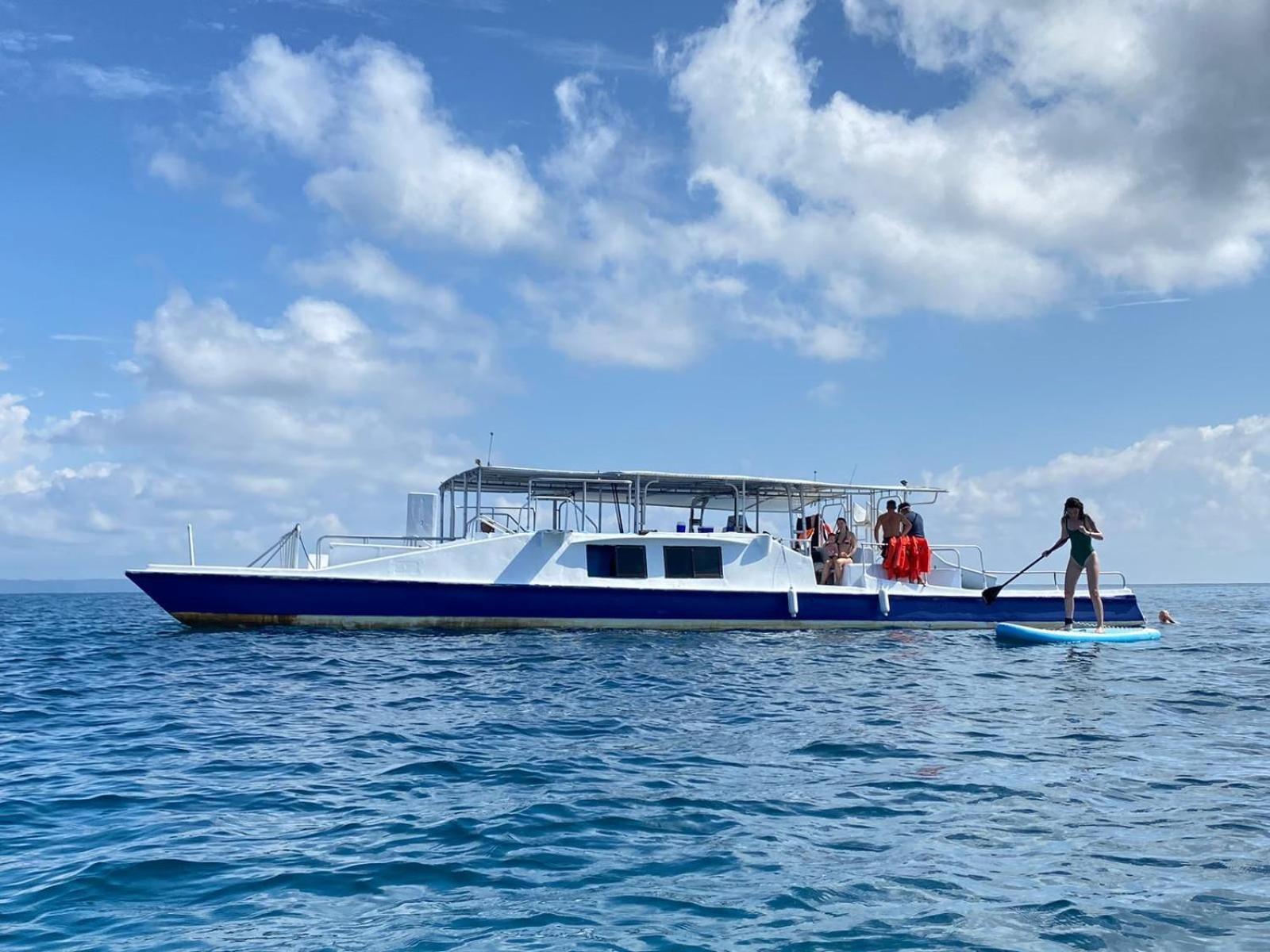 Pirate Drake Beach Hostel & Tour Company Drake Bay Bagian luar foto